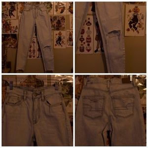 AMERICAN EAGLE JEANS